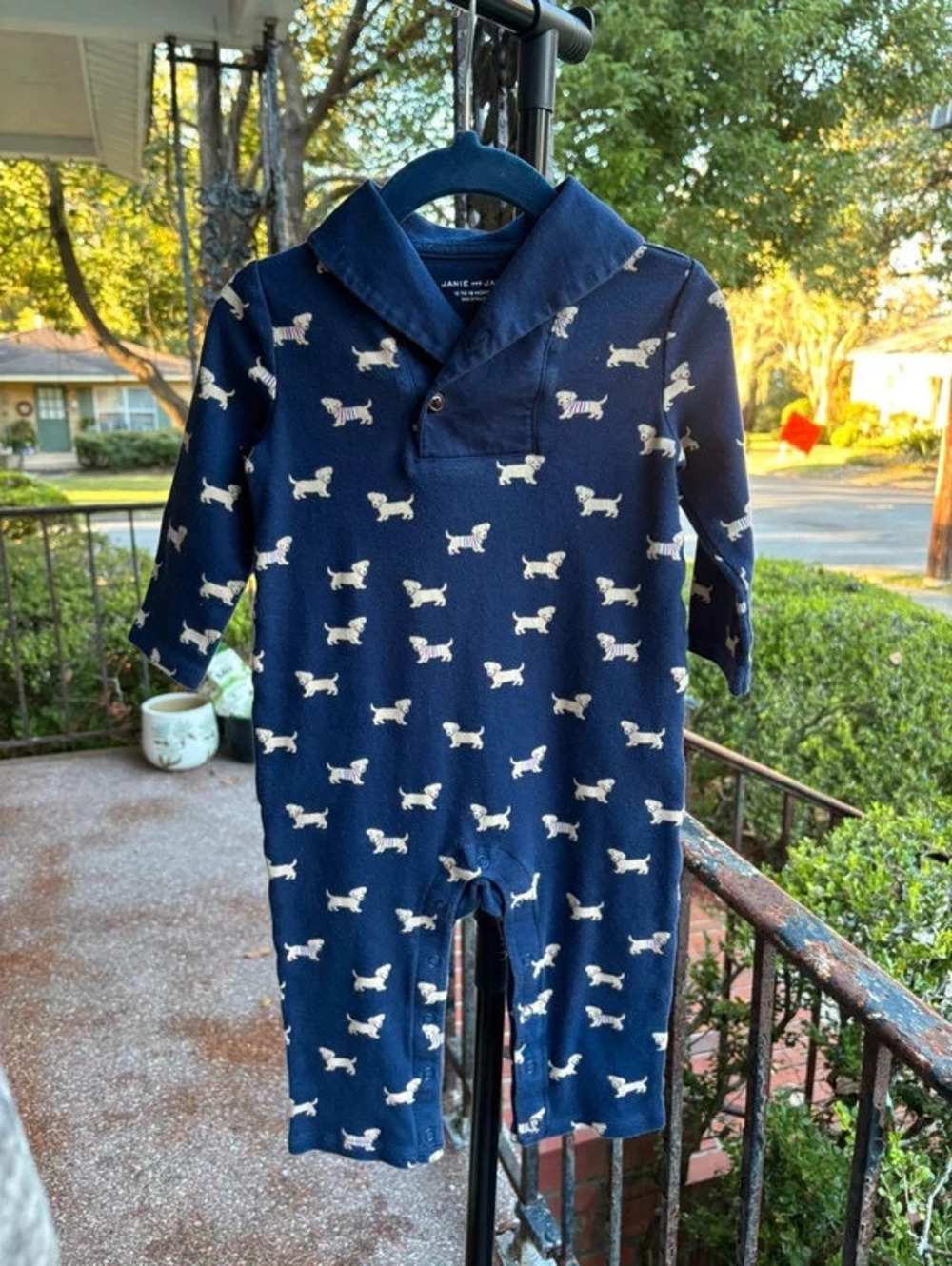 Janie and Jack Navy Puppy Dog Print Shawl Collar Romper 12–18M